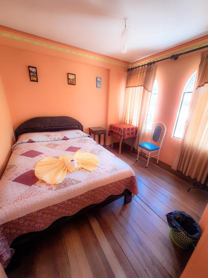 Hostal Luz Yhobimar Copacabana  Luaran gambar