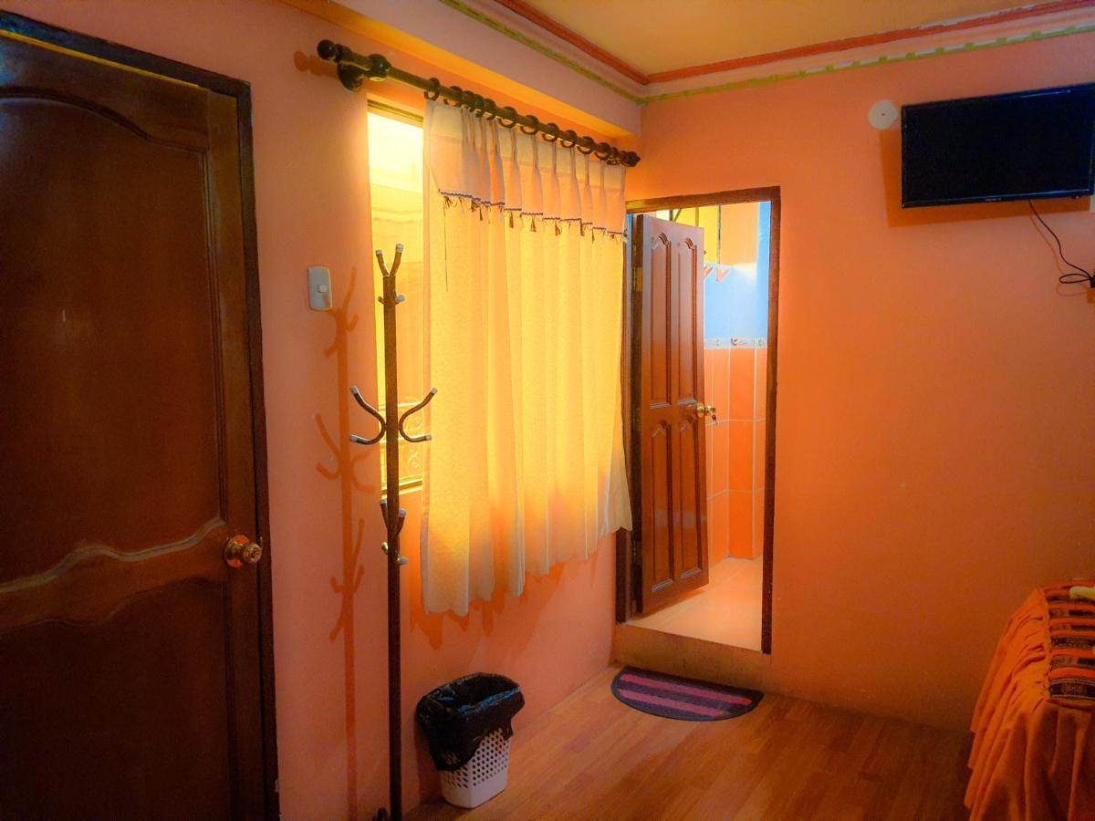Hostal Luz Yhobimar Copacabana  Luaran gambar