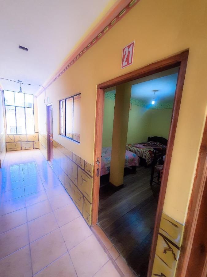 Hostal Luz Yhobimar Copacabana  Luaran gambar